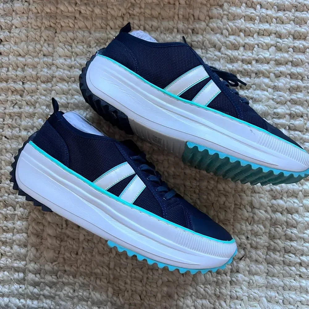 Joy Sneaker Sz 9 wide - Picture 1 of 7